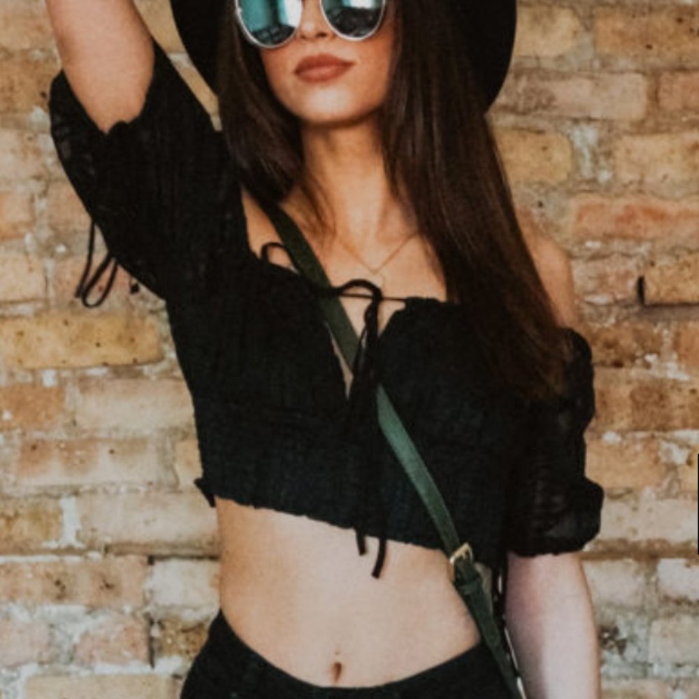 NWT Puff Sleeve Crop Top - Picture 4 of 12